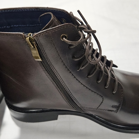 Men's Brown Leather Steve MaddenBoots - Picture 2 of 10